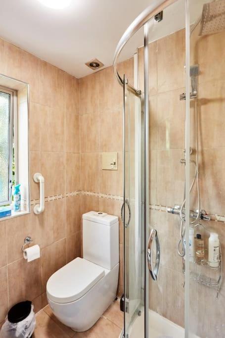 *Little Haven In Leeds* ¤Private Parking¤ Ensuite Leeds  Exteriör bild
